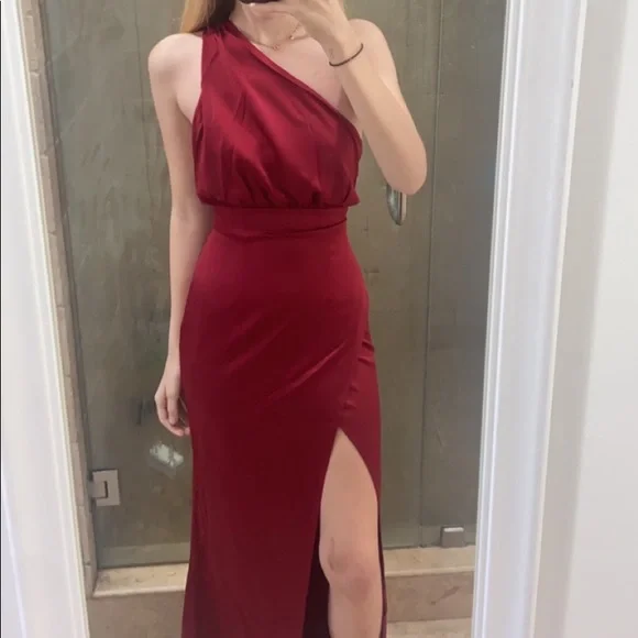 Beginning Boutique | Dresses | Nwt Beginning Boutique Prom Dress | Poshmark